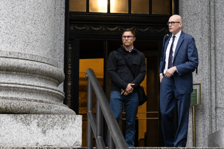 Uniswap无罪判决背后：为何去中心化协议仍难逃监管差异