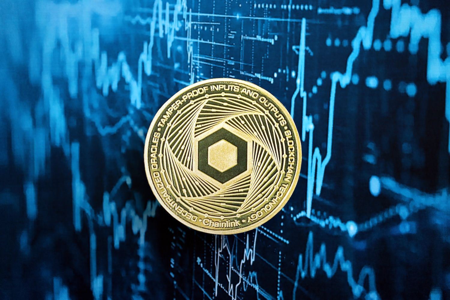 Chainlink突破10.6美元，两大动向点燃市场热情
