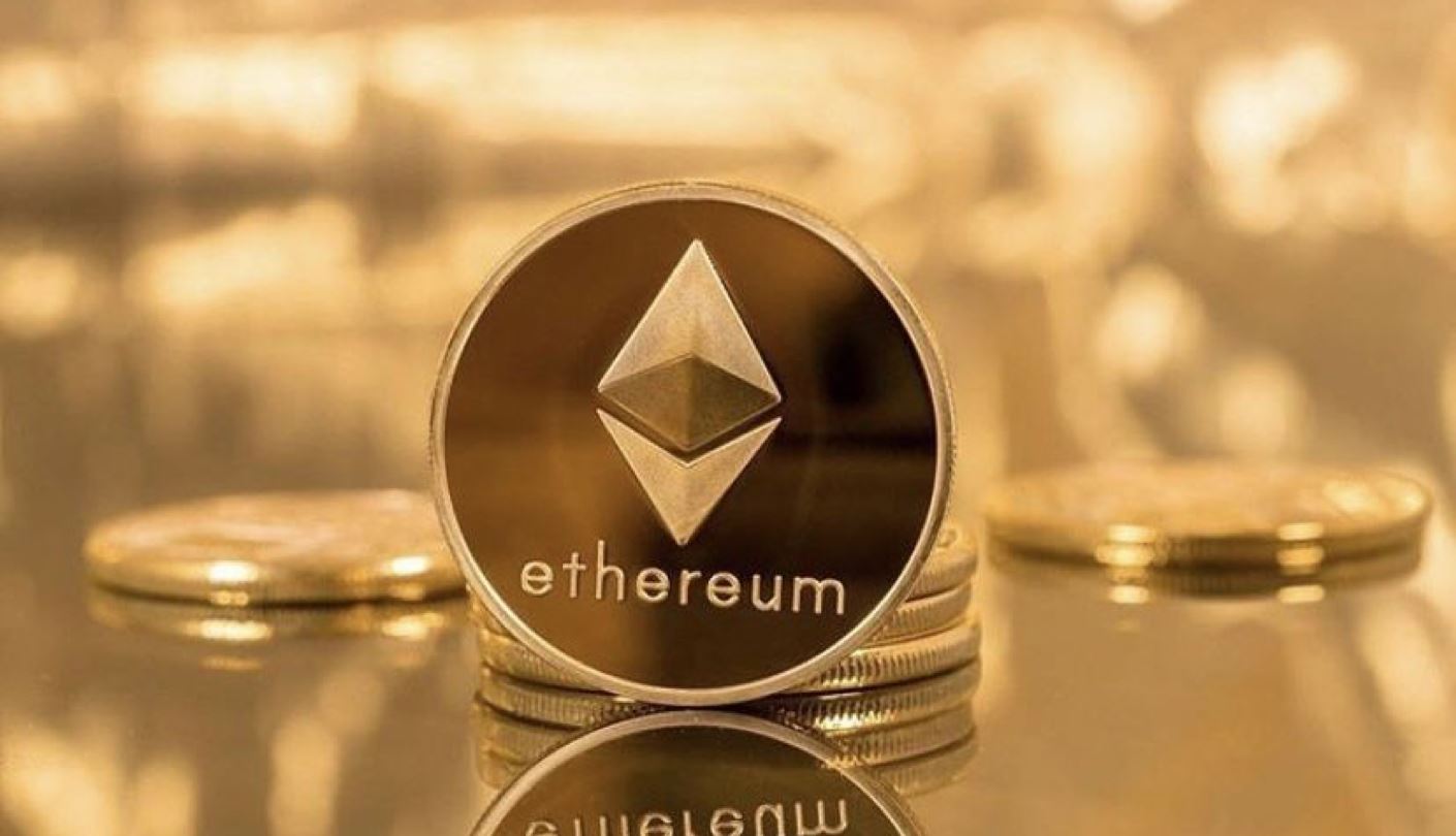 比特币需求转负，多空对峙下价格维稳